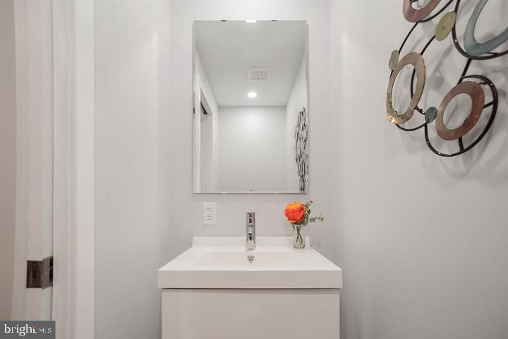 1539 S RINGGOLD STREET