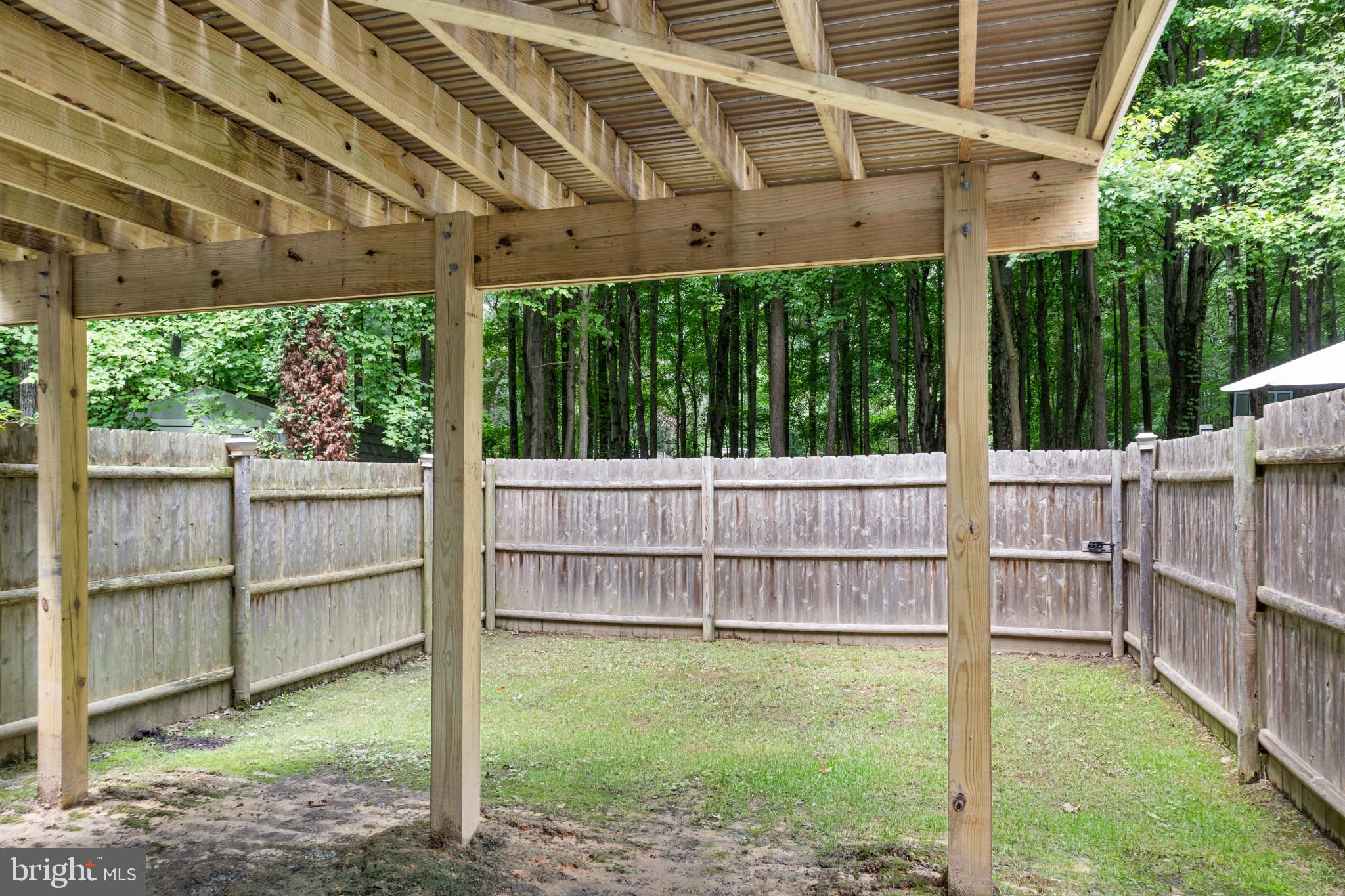 CHASE MANOR - Residential