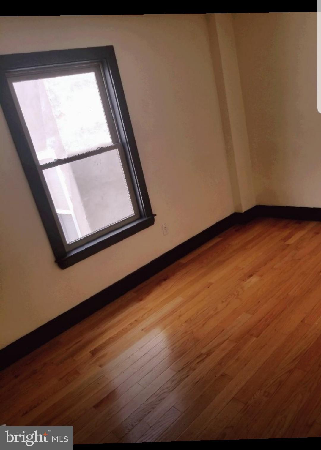 TEMPLE UNIVERSITY - Residential Lease