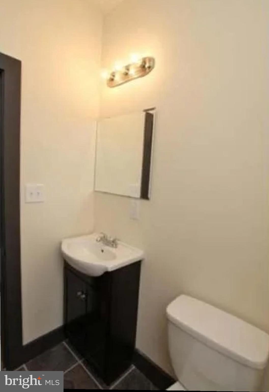 TEMPLE UNIVERSITY - Residential Lease