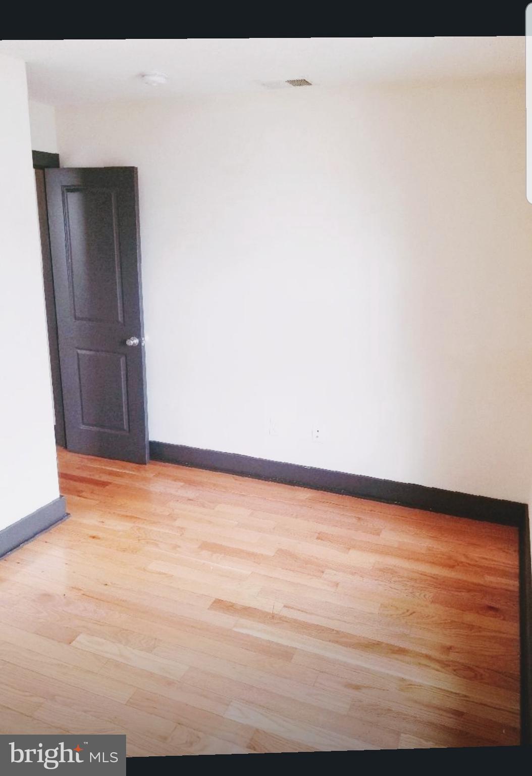 TEMPLE UNIVERSITY - Residential Lease