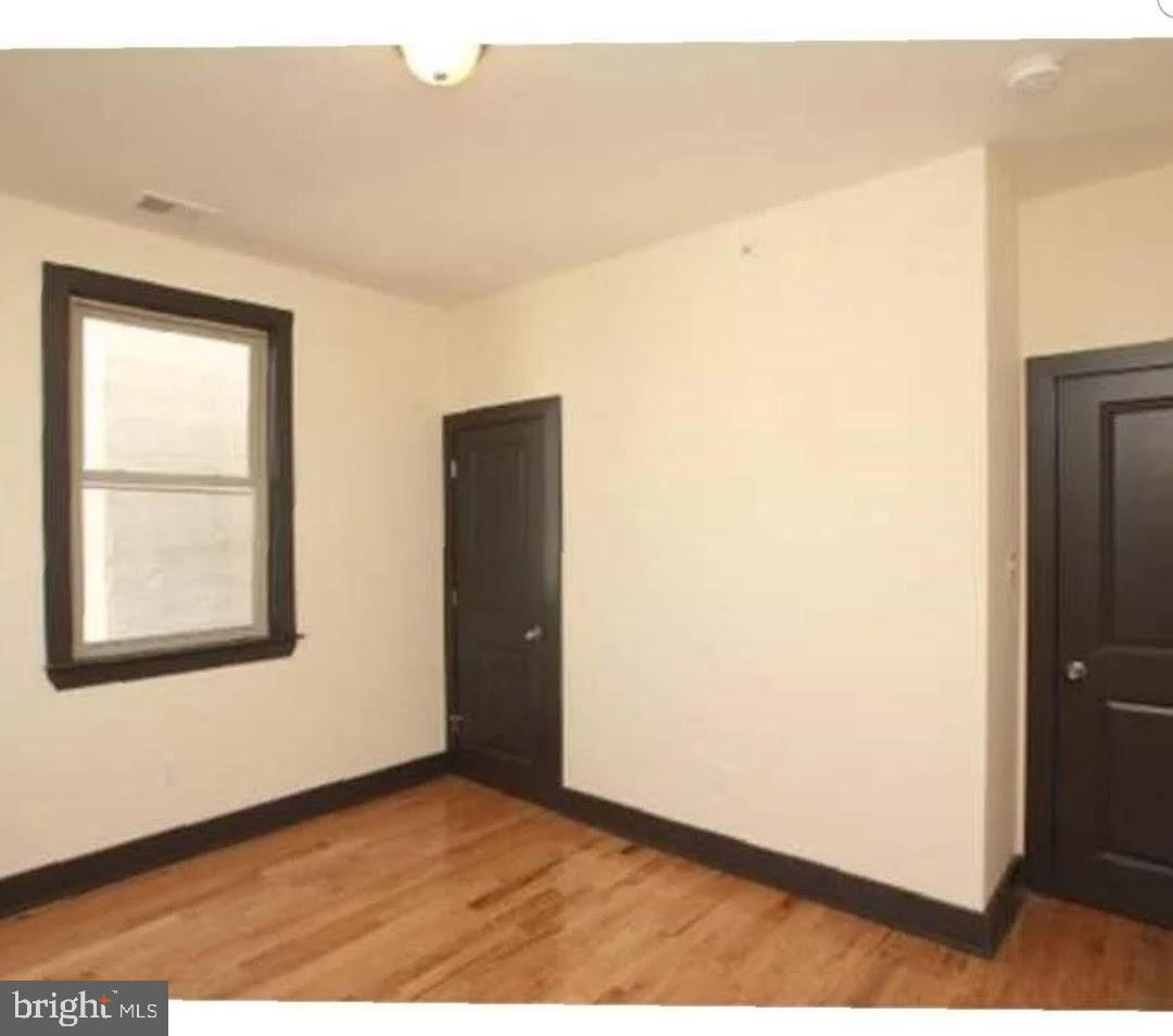 TEMPLE UNIVERSITY - Residential Lease