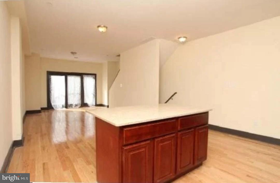 TEMPLE UNIVERSITY - Residential Lease