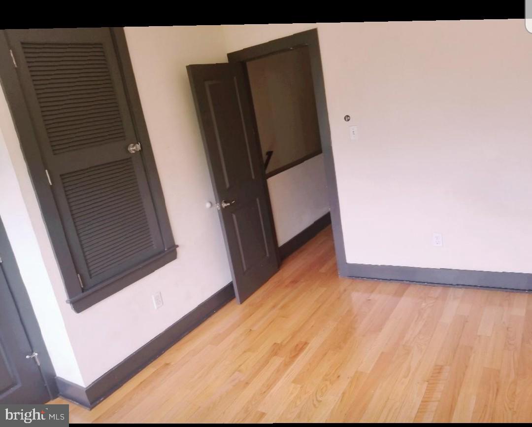 TEMPLE UNIVERSITY - Residential Lease