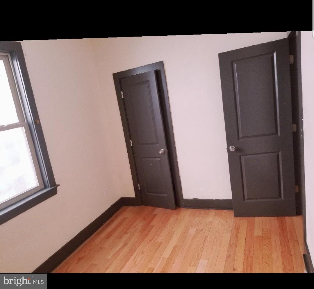 TEMPLE UNIVERSITY - Residential Lease