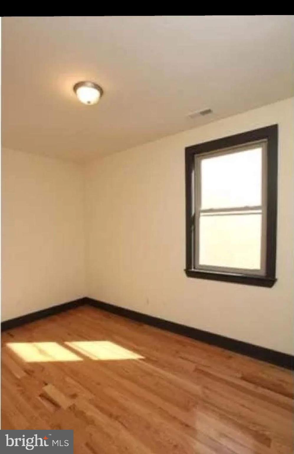 TEMPLE UNIVERSITY - Residential Lease