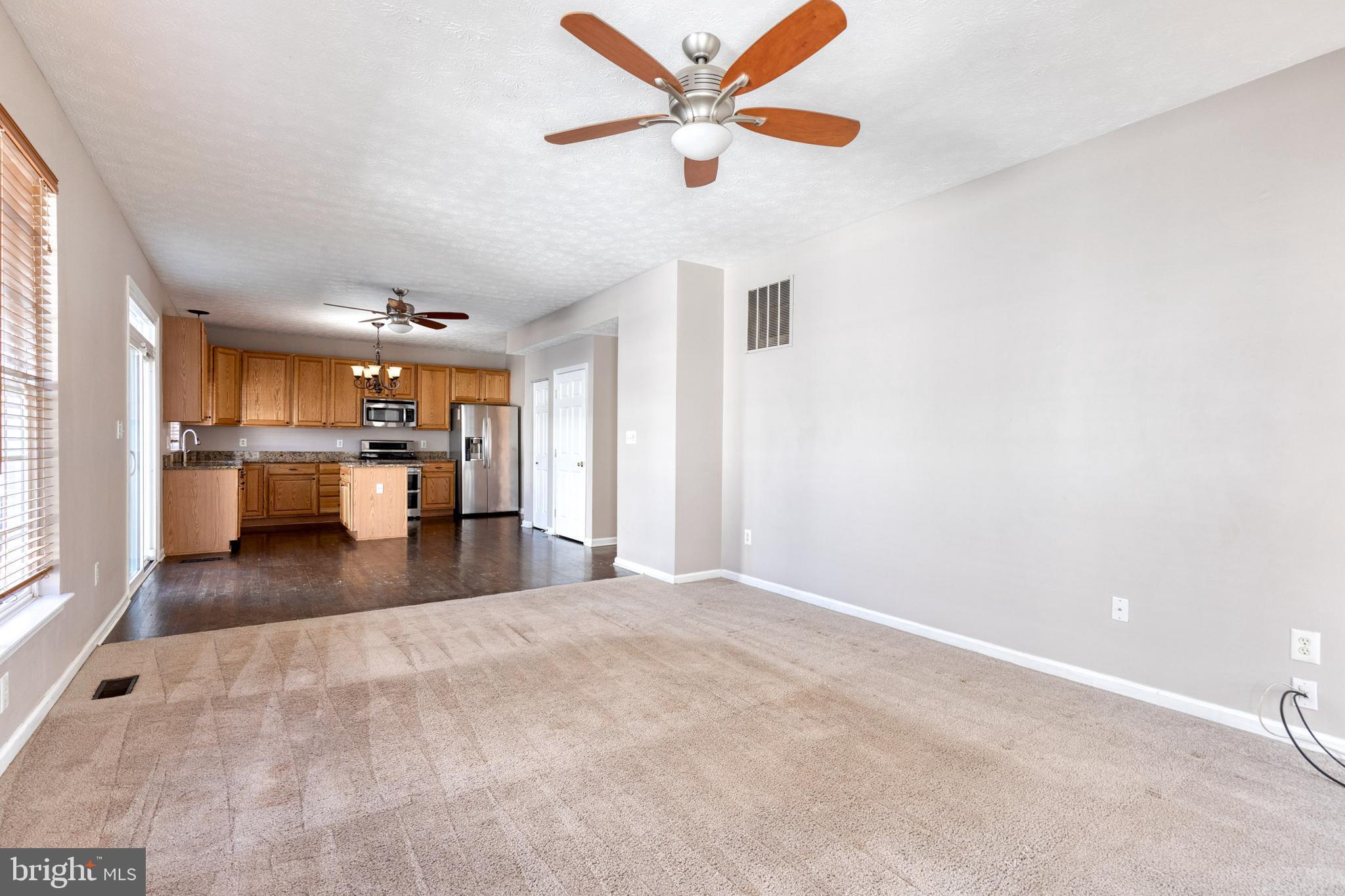 FOX CHASE - Residential