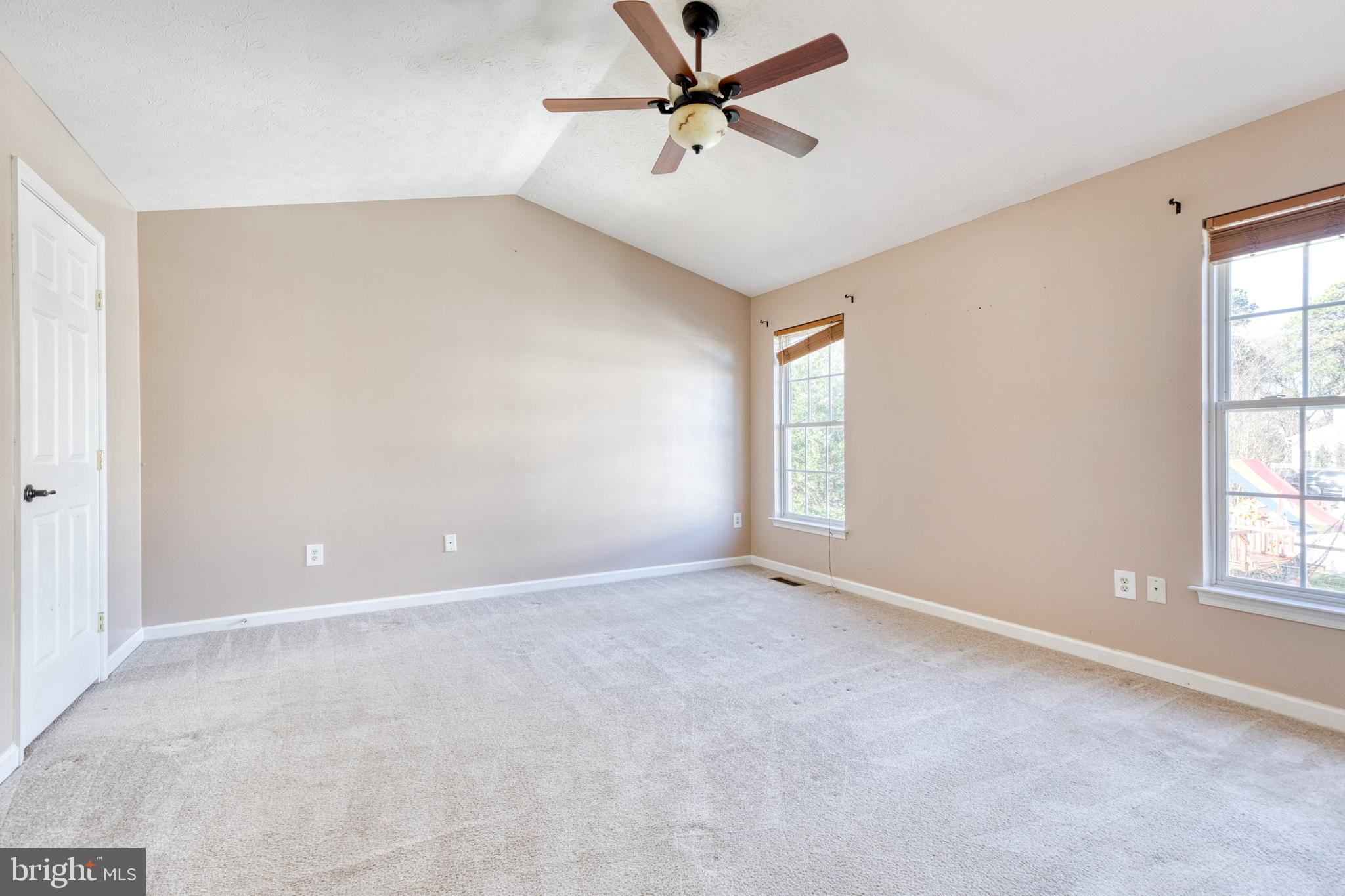 FOX CHASE - Residential