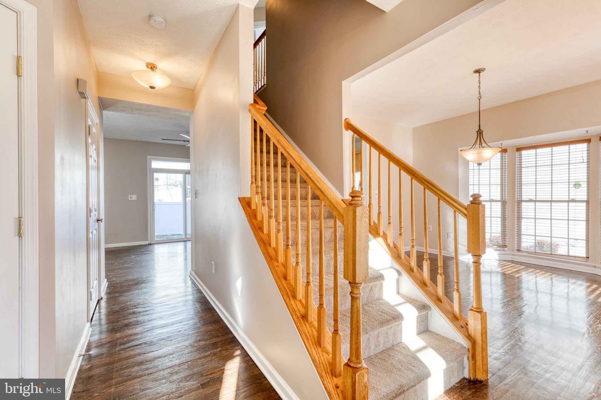 FOX CHASE - Residential