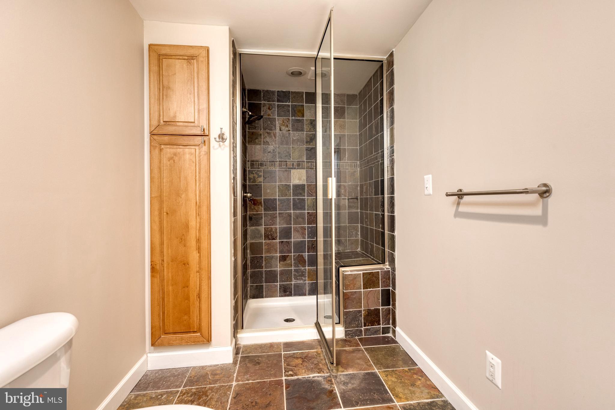 FOX CHASE - Residential