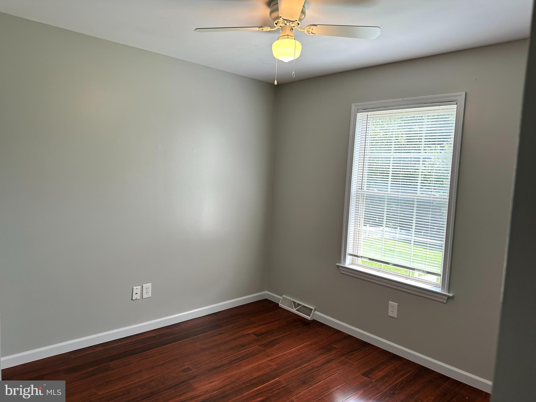 NORTHBROOKE TOWNHOME - Residential Lease