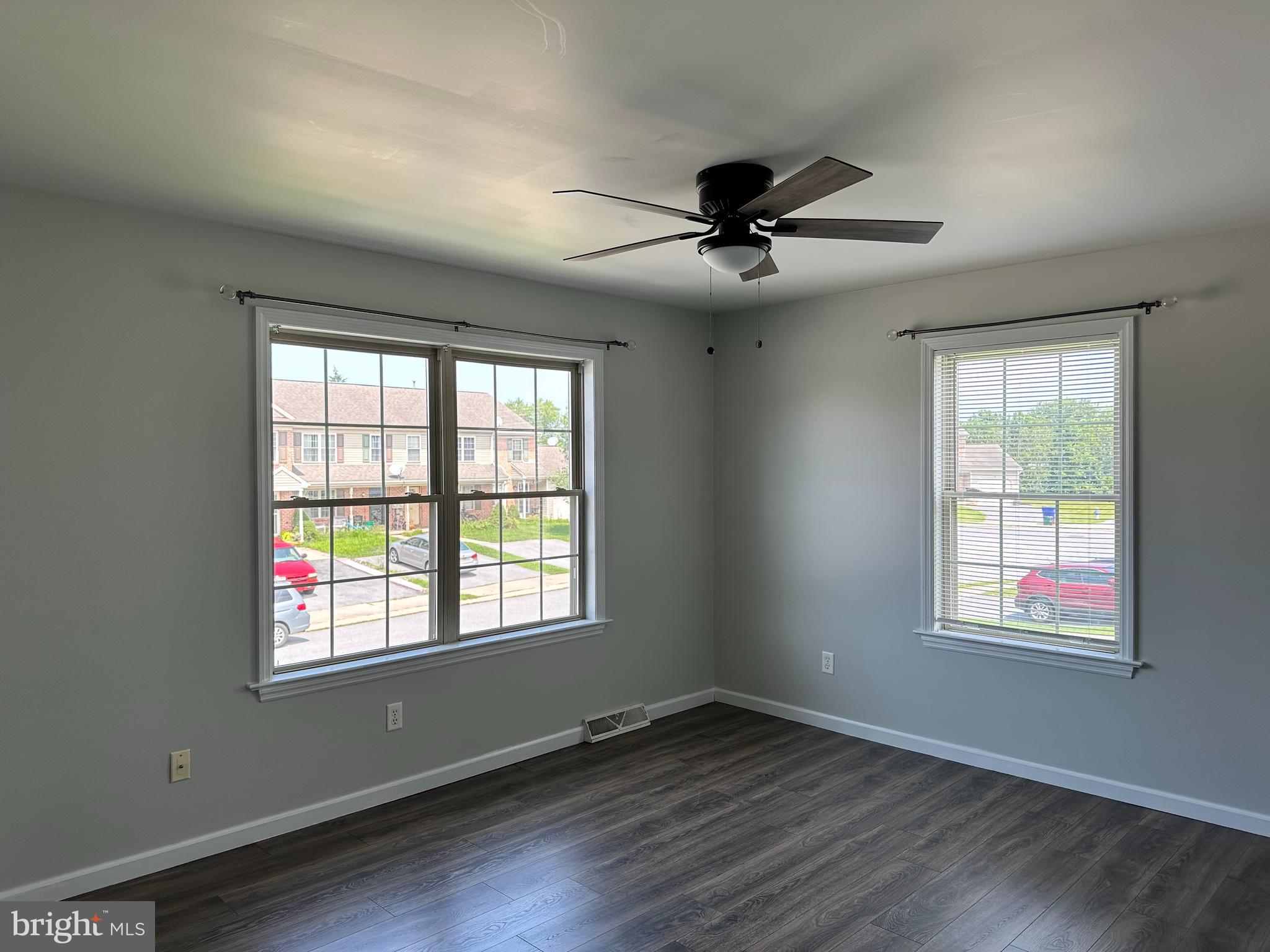 NORTHBROOKE TOWNHOME - Residential Lease