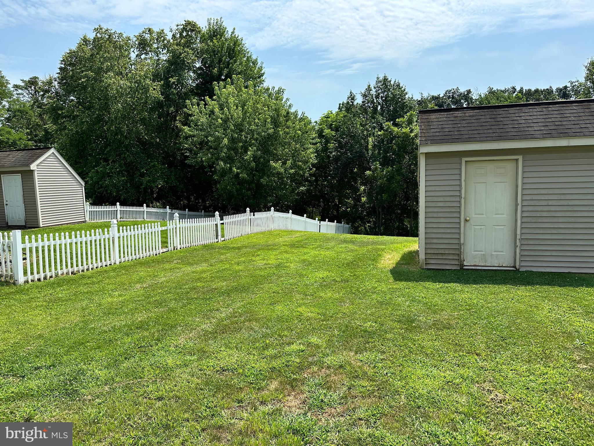 NORTHBROOKE TOWNHOME - Residential Lease