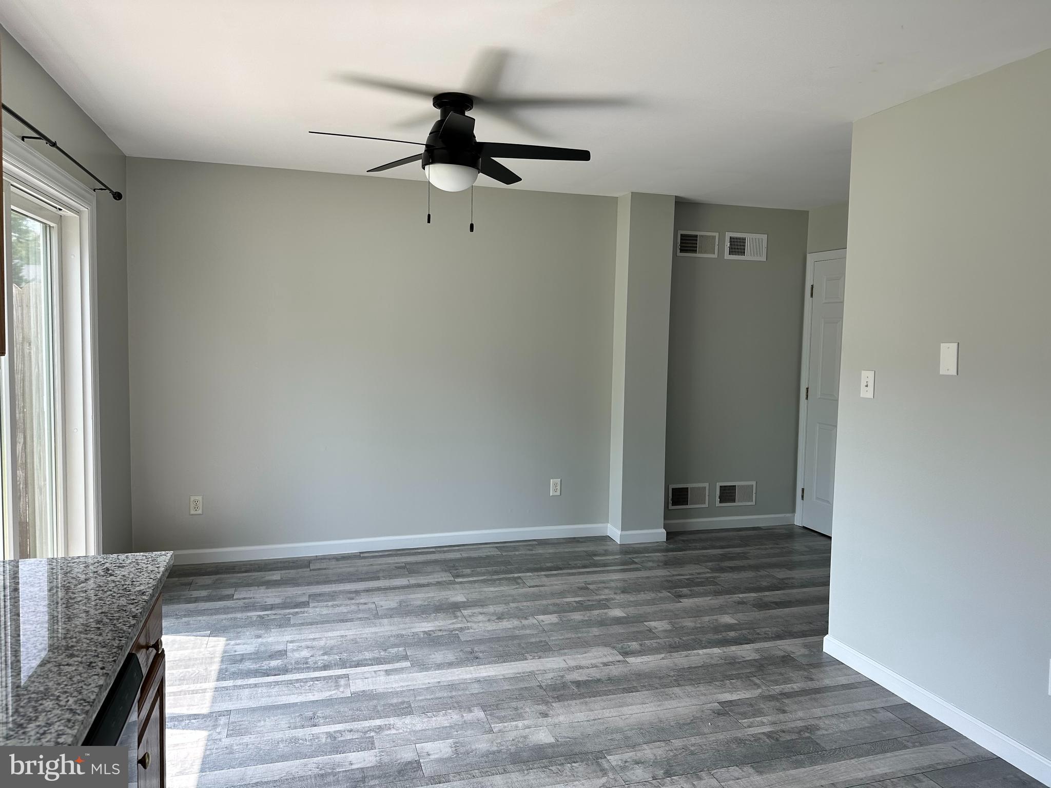 NORTHBROOKE TOWNHOME - Residential Lease