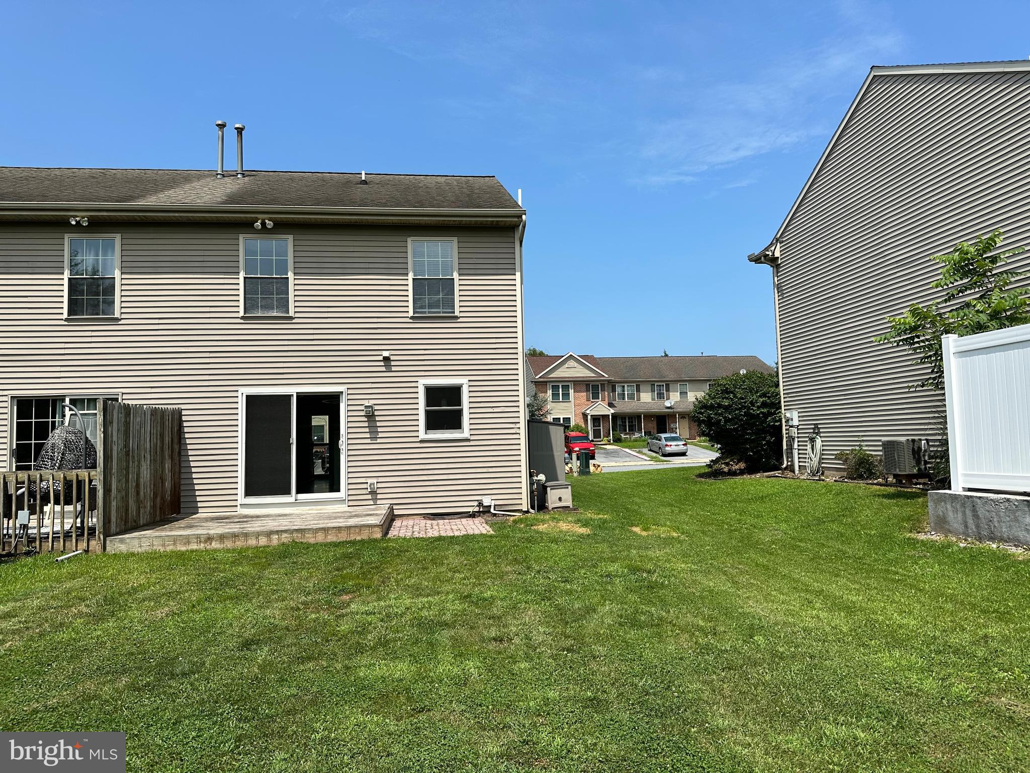 NORTHBROOKE TOWNHOME - Residential Lease