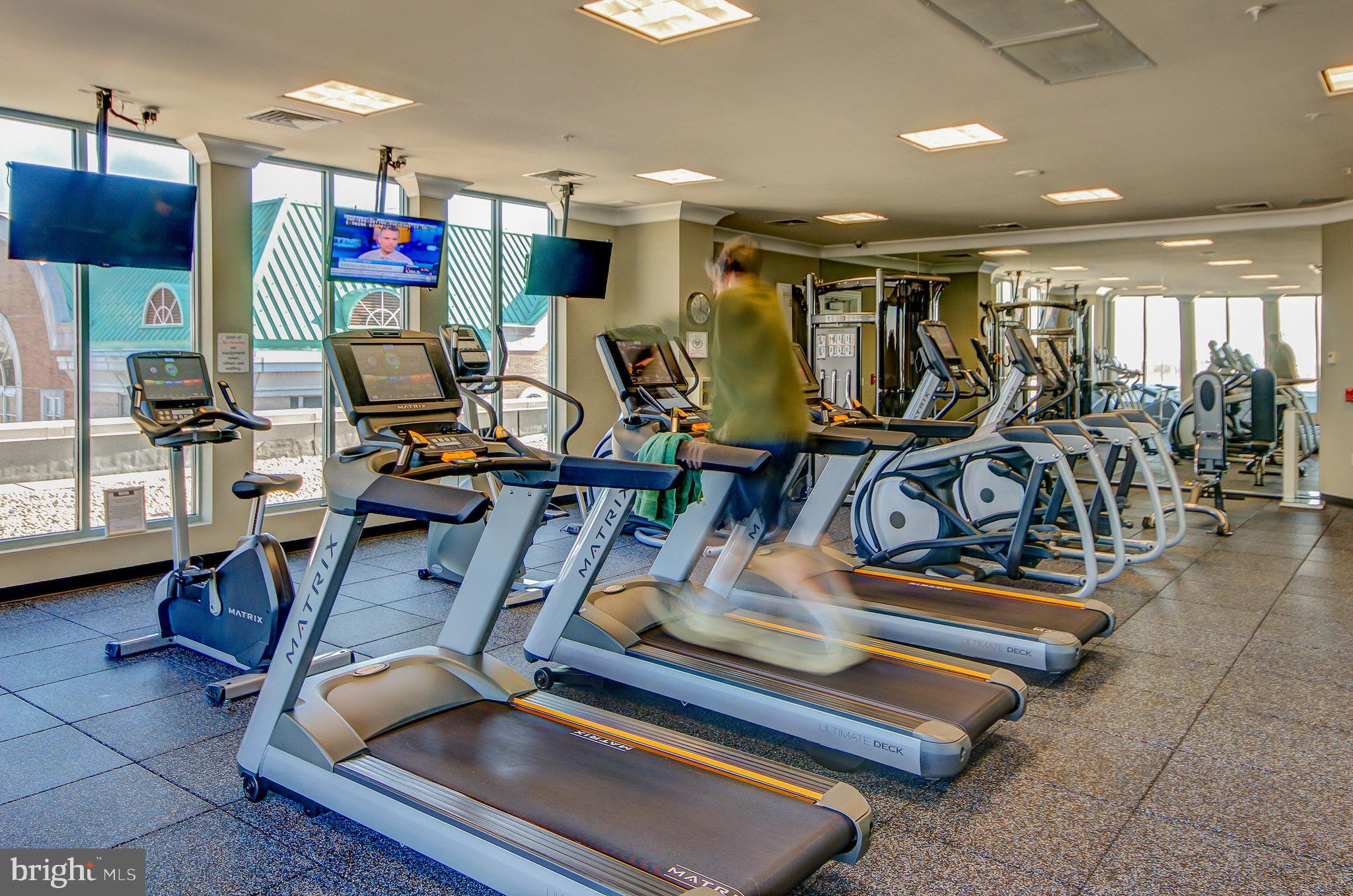 CONTINENTAL - Residential Lease