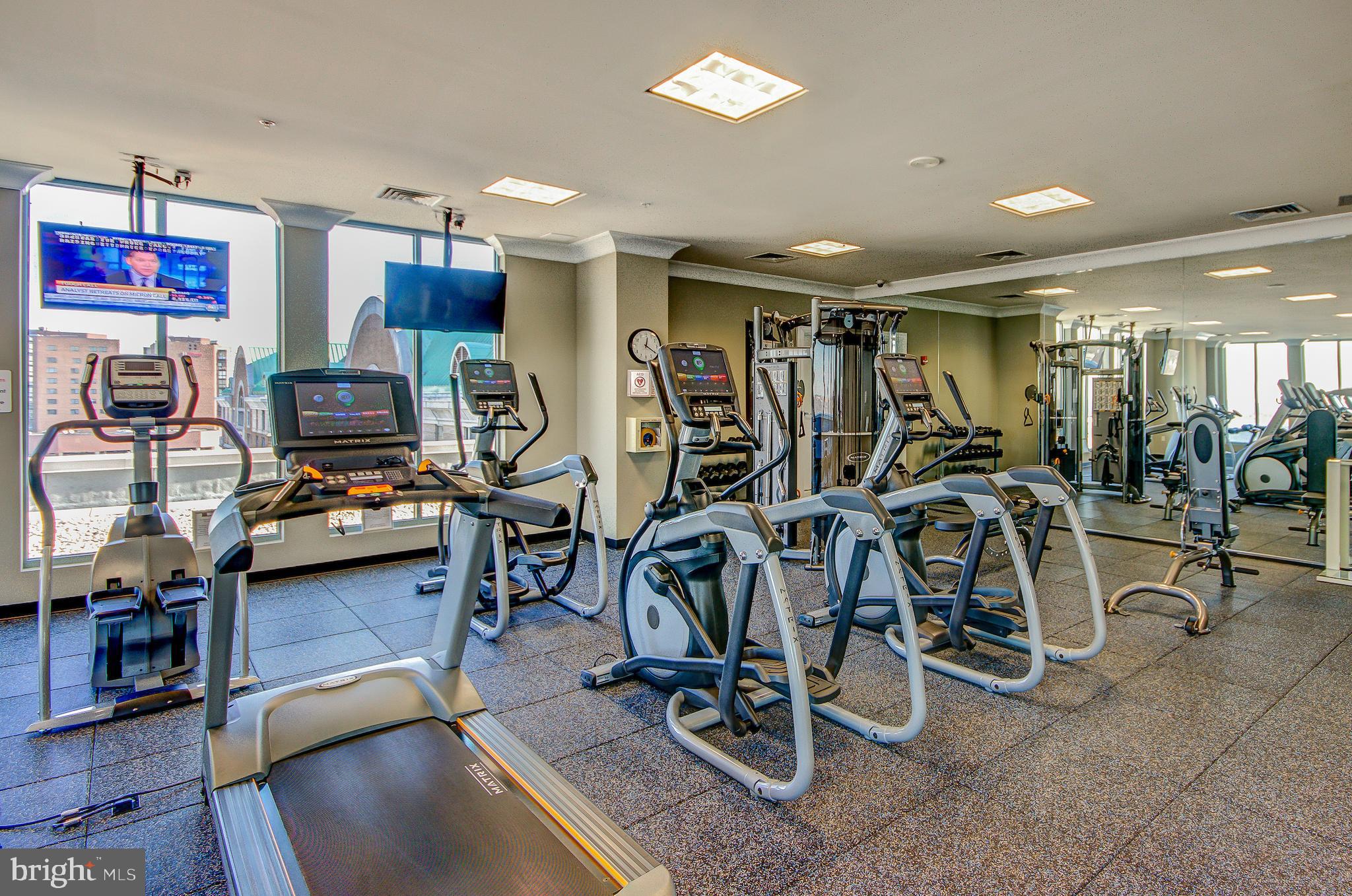 CONTINENTAL - Residential Lease