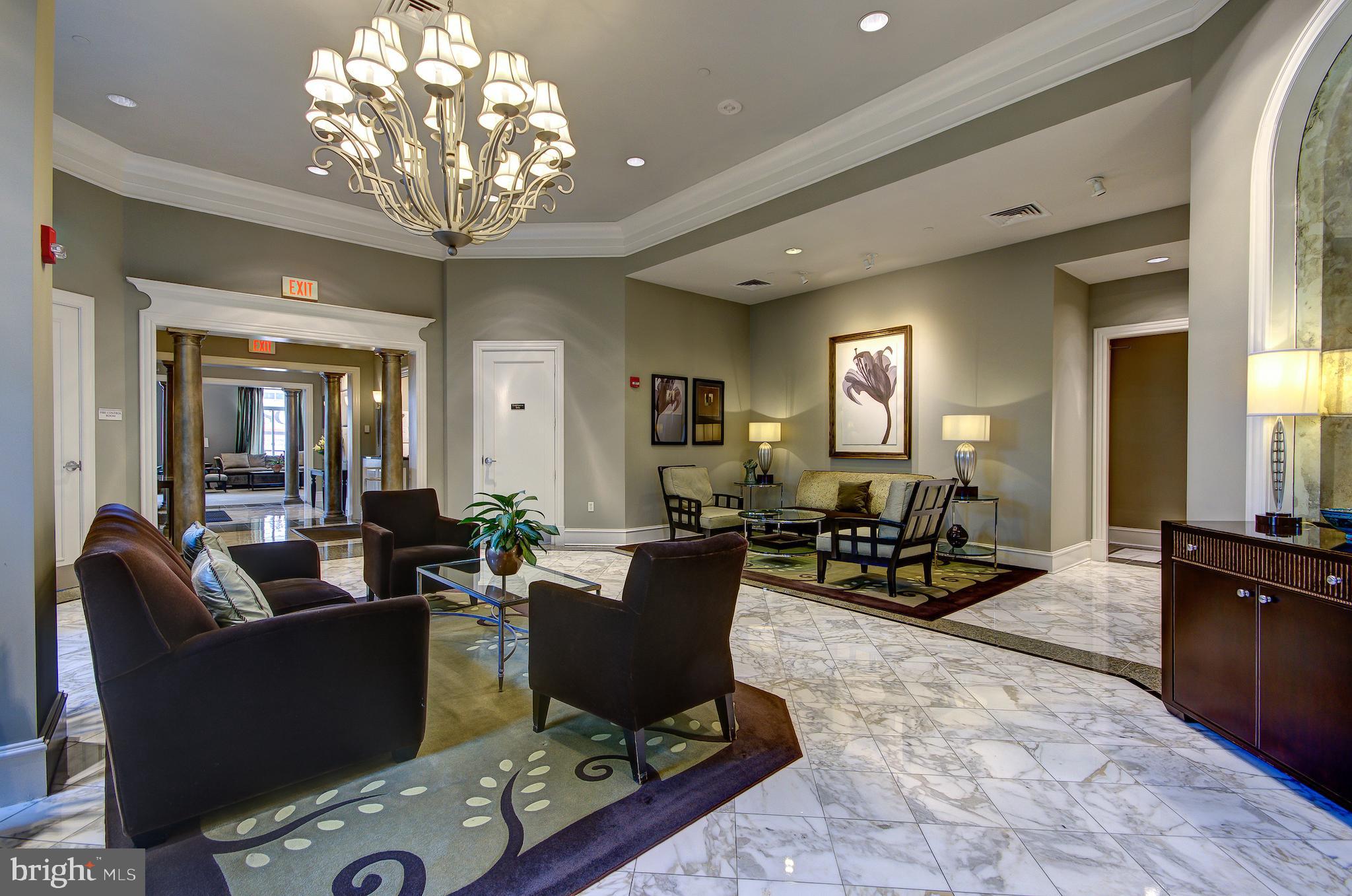 CONTINENTAL - Residential Lease