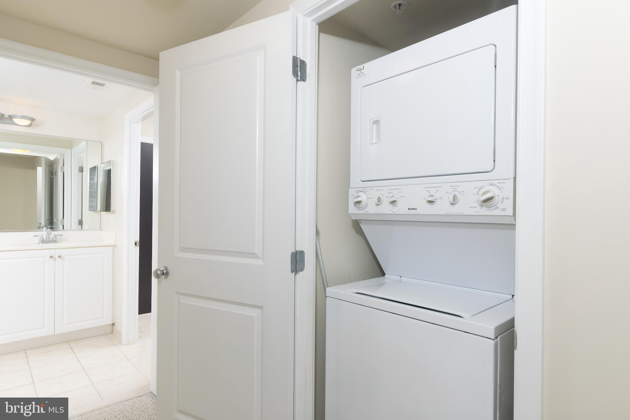 CONTINENTAL - Residential Lease