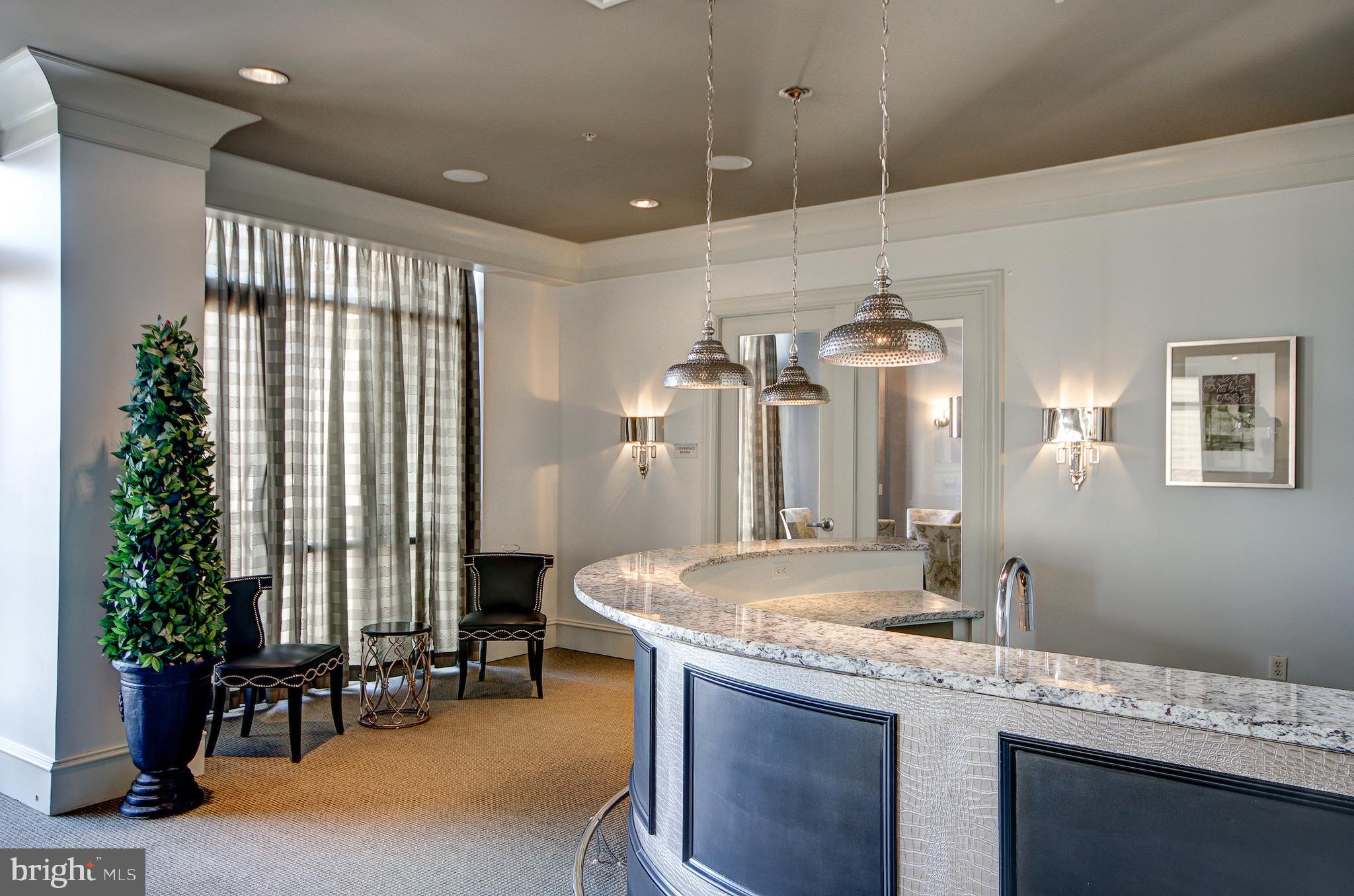 CONTINENTAL - Residential Lease