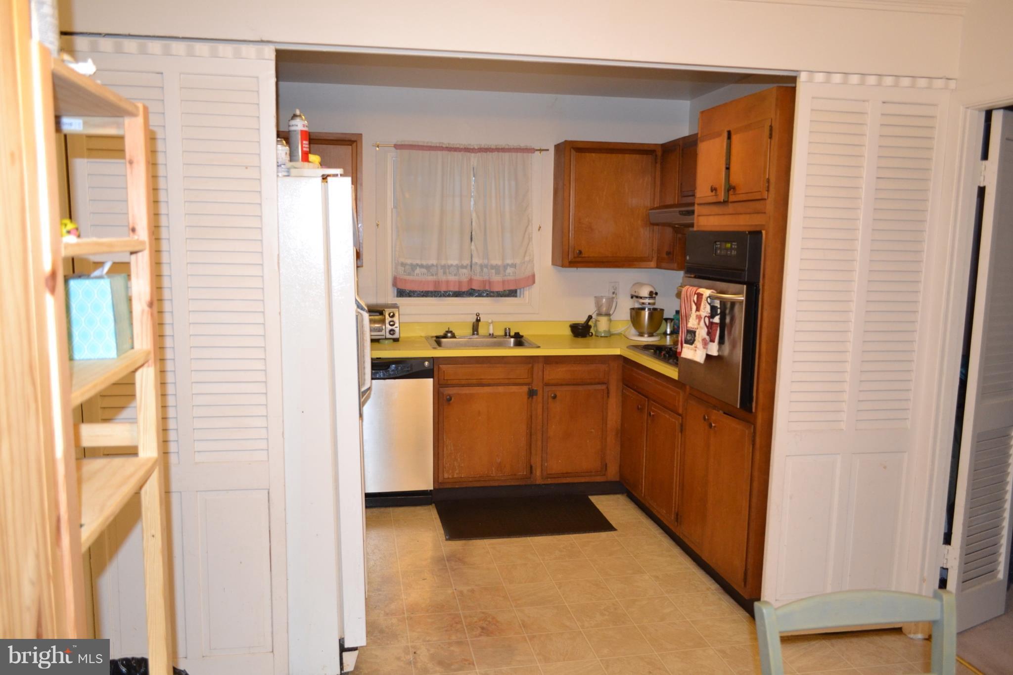 ROCKLEDGE AT BELAIR - Residential Lease