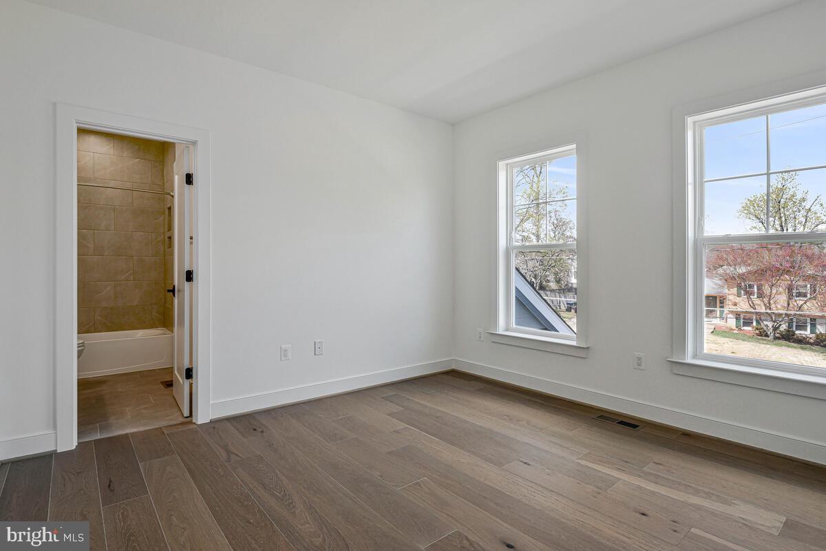 KEENE MILL MANOR - Residential