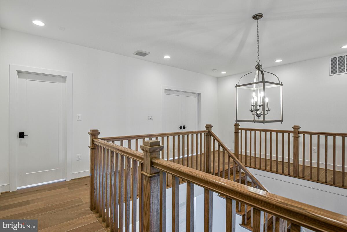 KEENE MILL MANOR - Residential