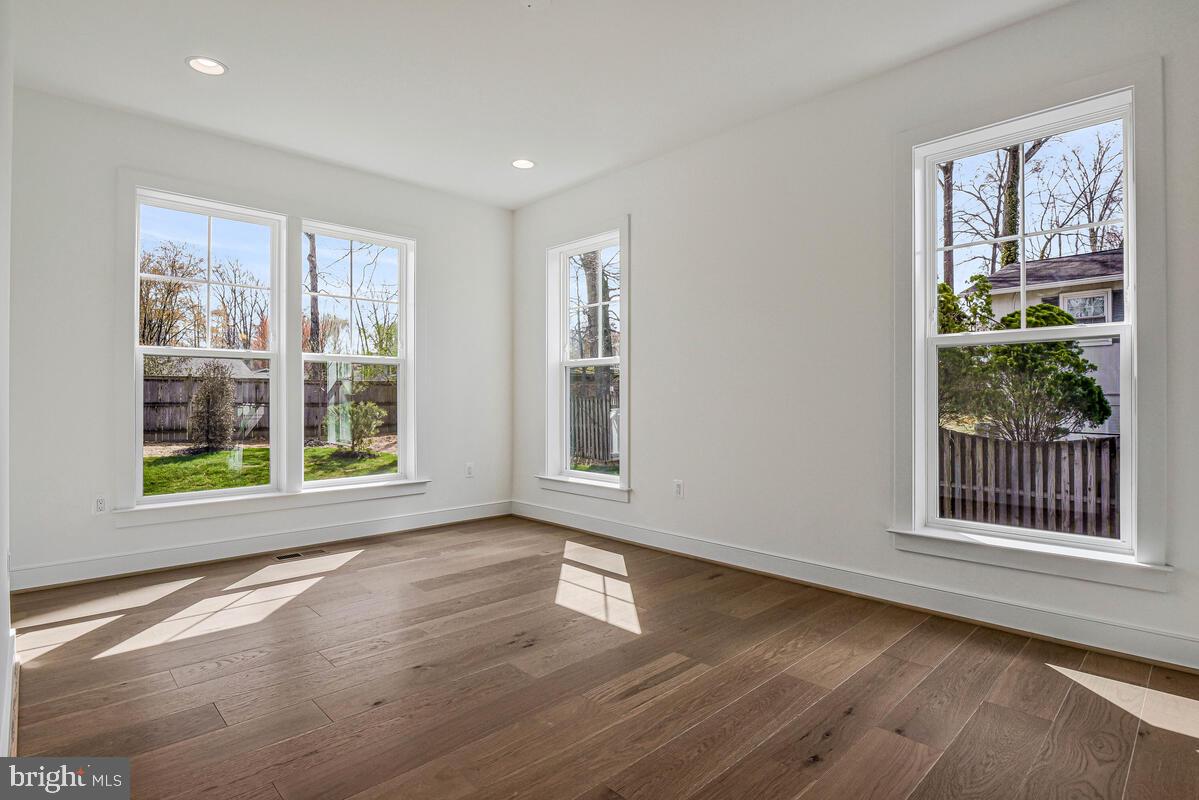 KEENE MILL MANOR - Residential