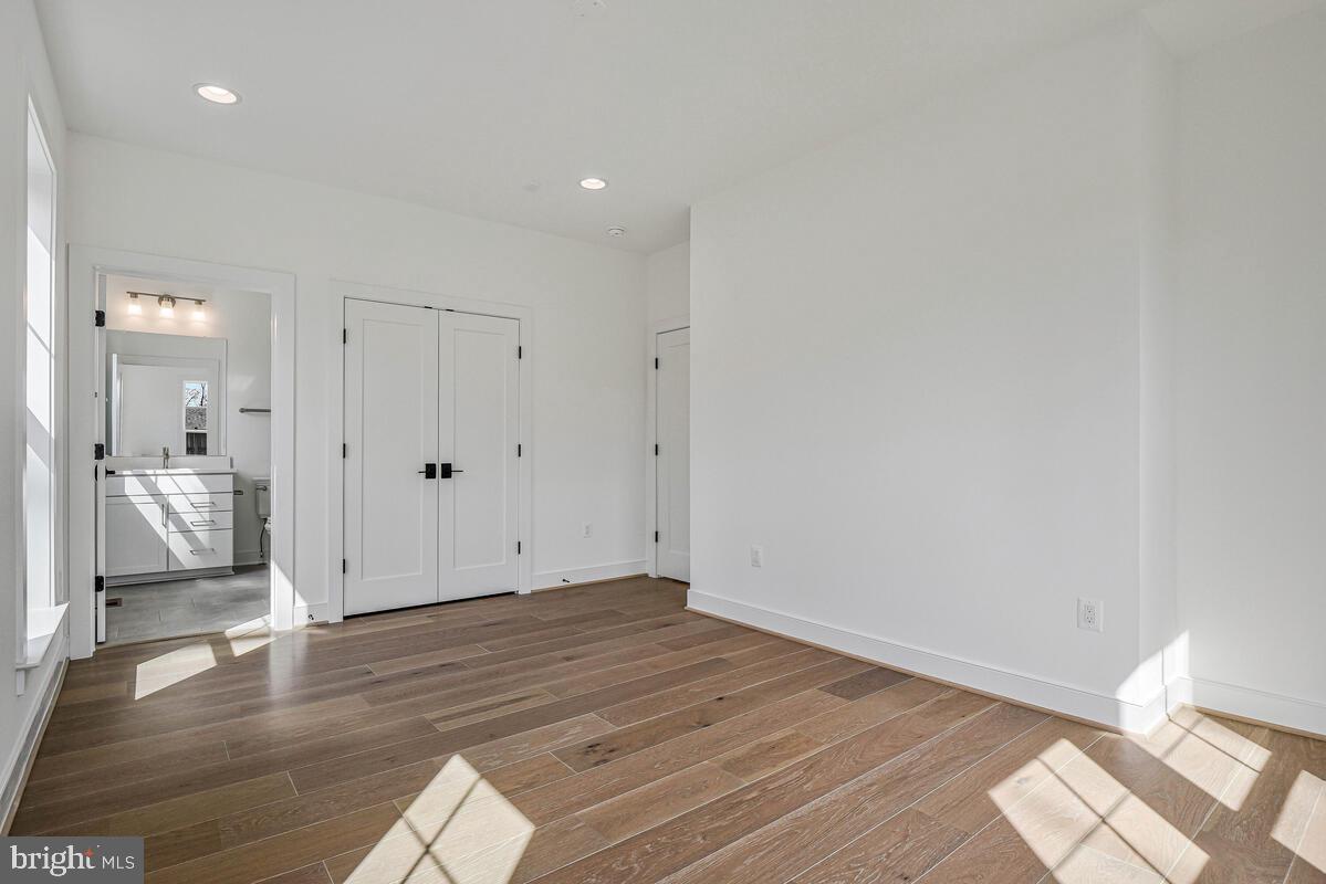 KEENE MILL MANOR - Residential