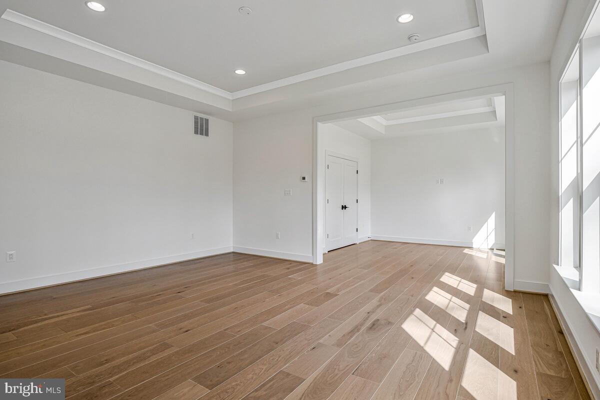 KEENE MILL MANOR - Residential