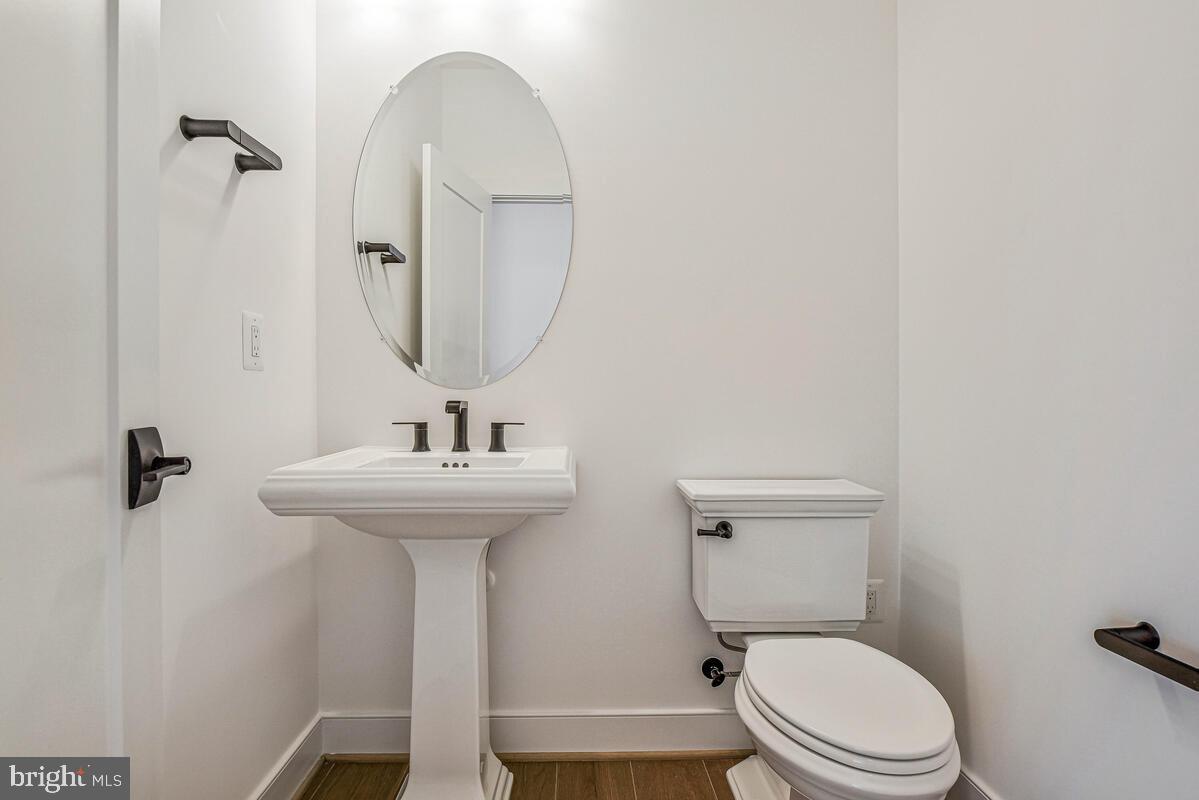 KEENE MILL MANOR - Residential