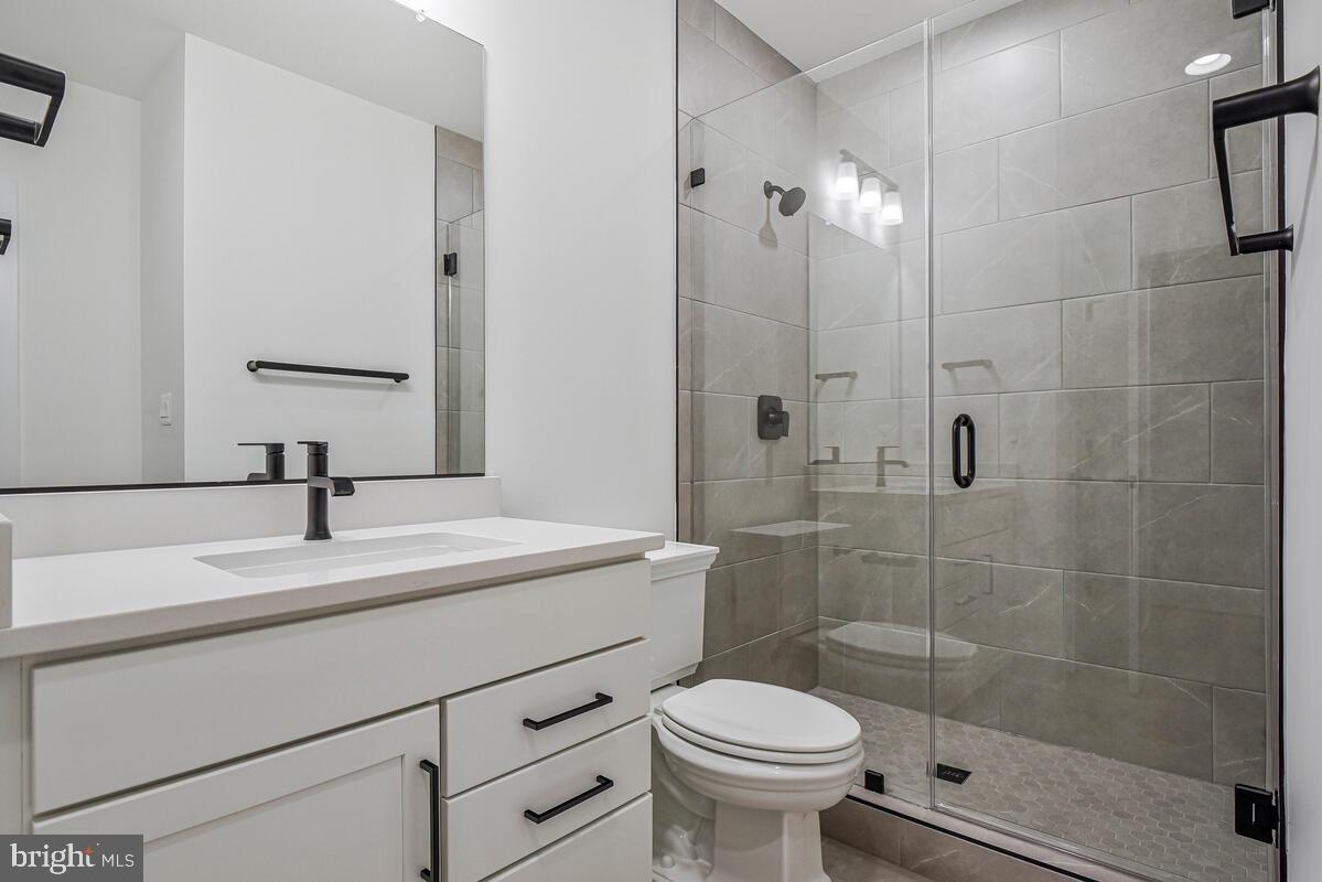 KEENE MILL MANOR - Residential