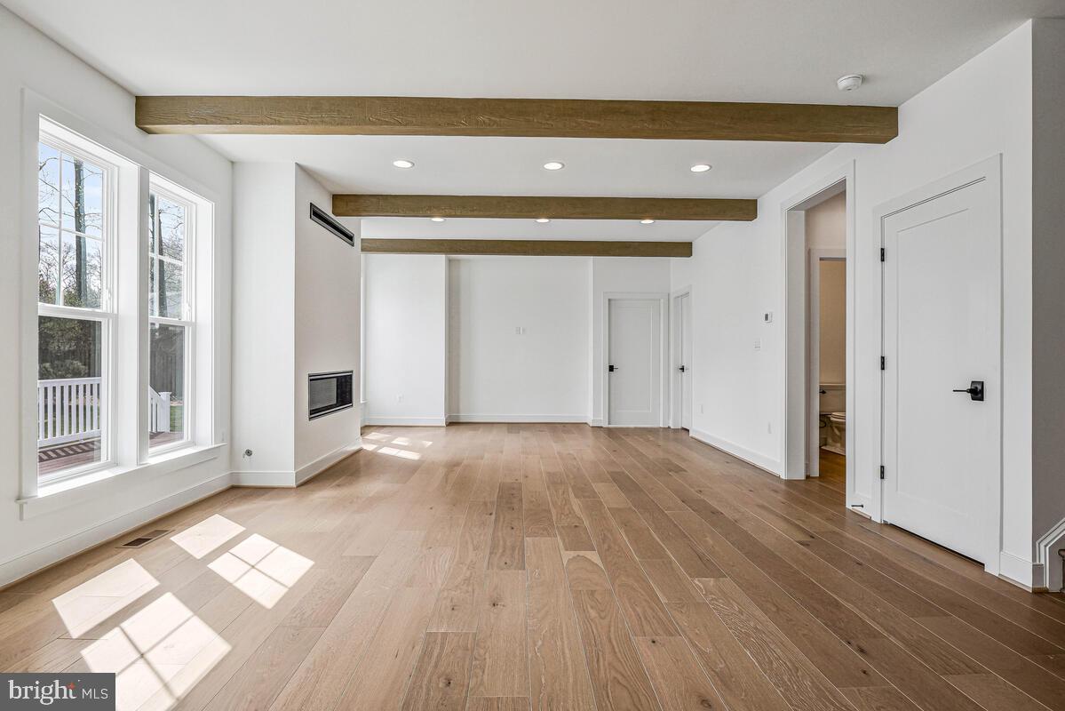 KEENE MILL MANOR - Residential