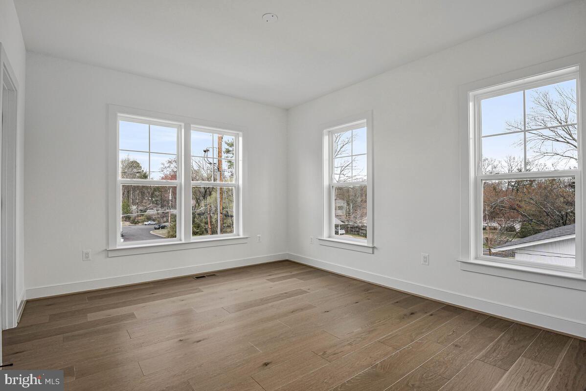 KEENE MILL MANOR - Residential