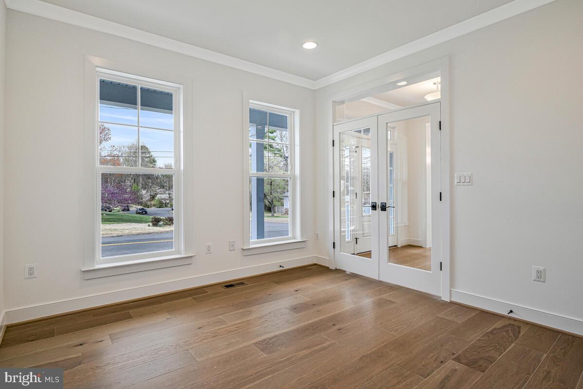 KEENE MILL MANOR - Residential