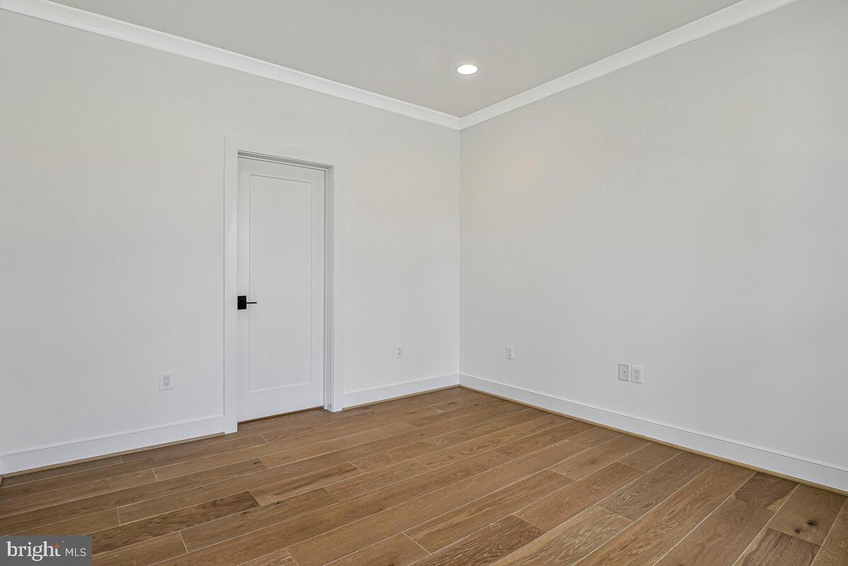 KEENE MILL MANOR - Residential