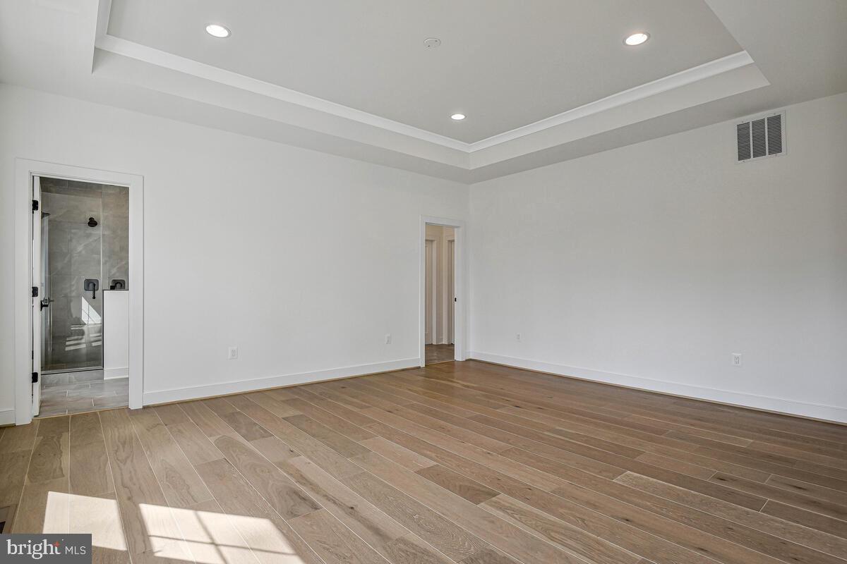 KEENE MILL MANOR - Residential