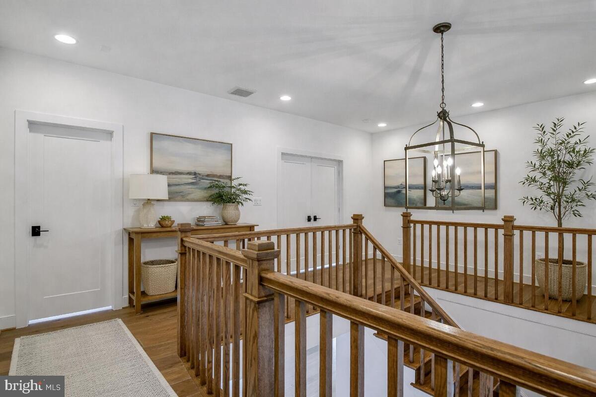 KEENE MILL MANOR - Residential