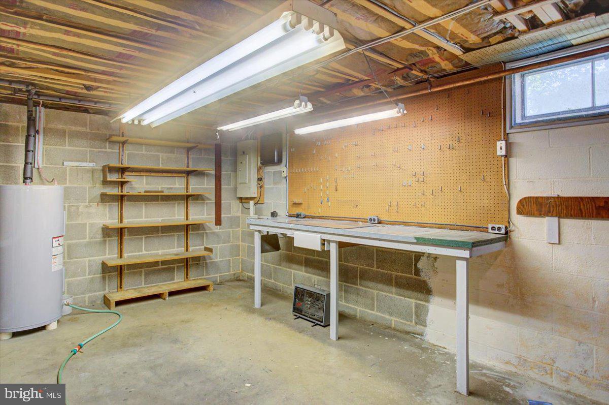 SILVER SPRING - Residential