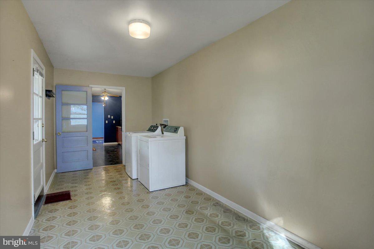 SILVER SPRING - Residential