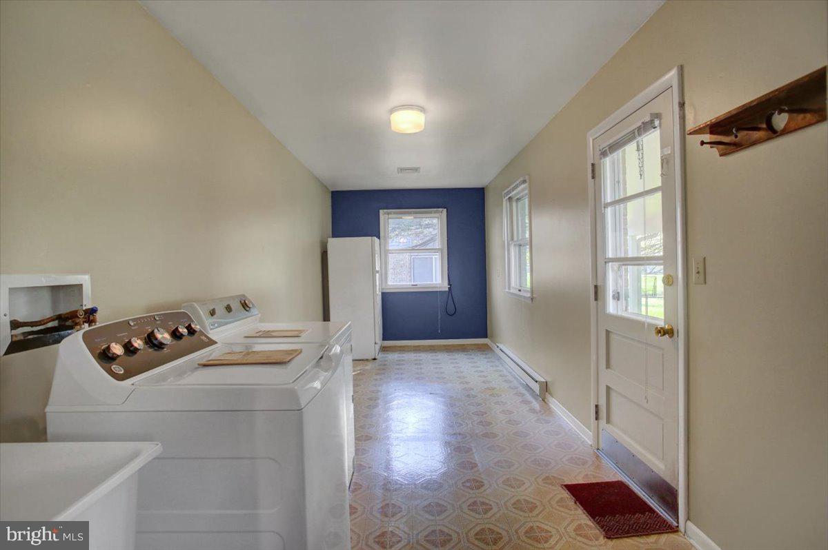 SILVER SPRING - Residential