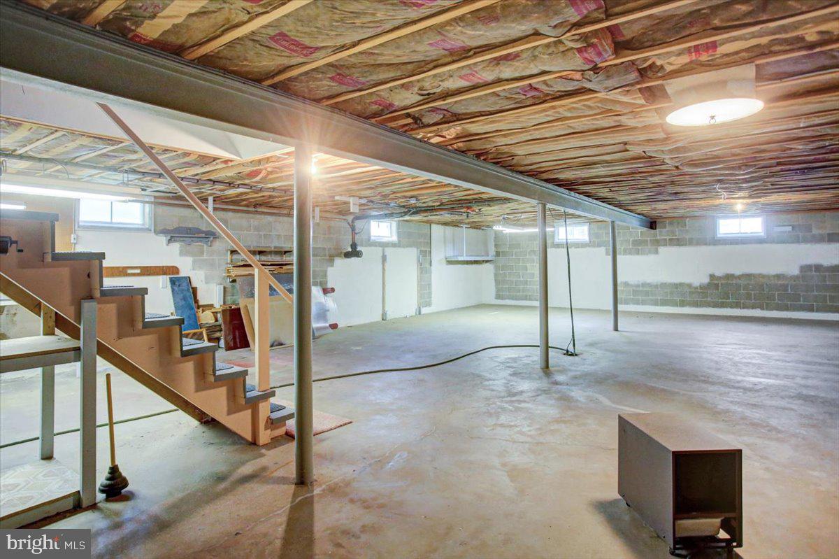 SILVER SPRING - Residential