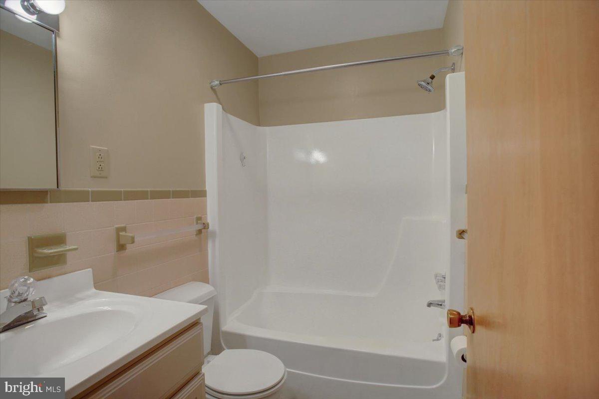 SILVER SPRING - Residential