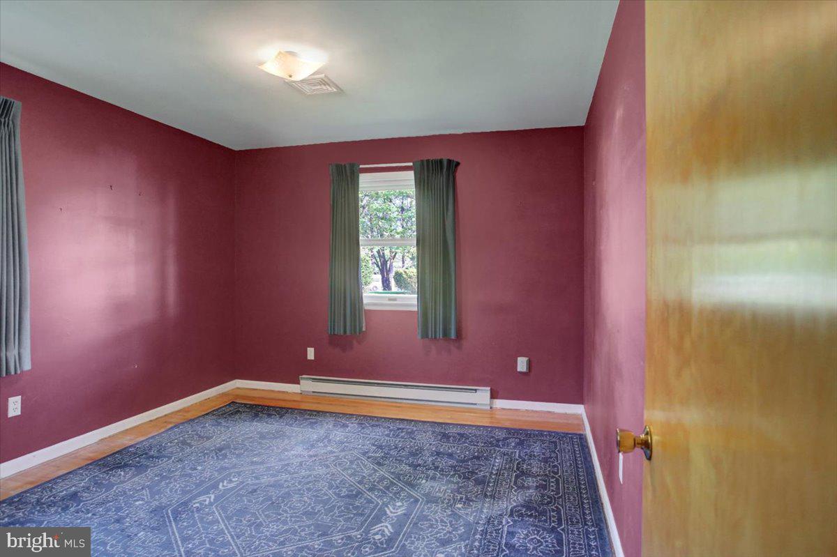 SILVER SPRING - Residential