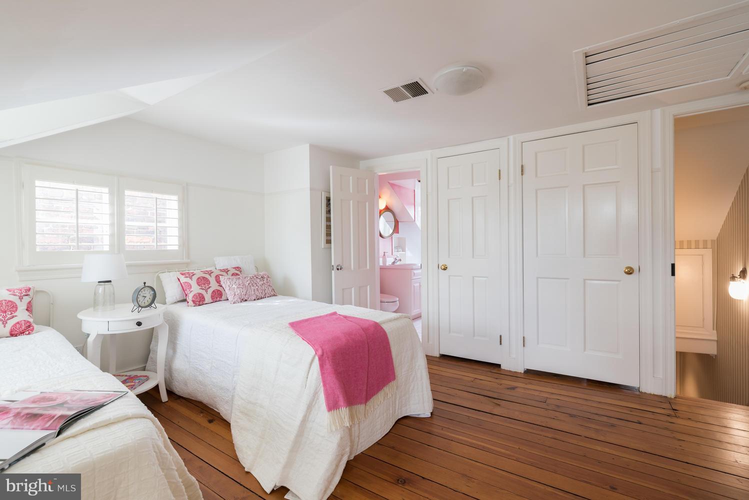 OLD TOWN - Residential