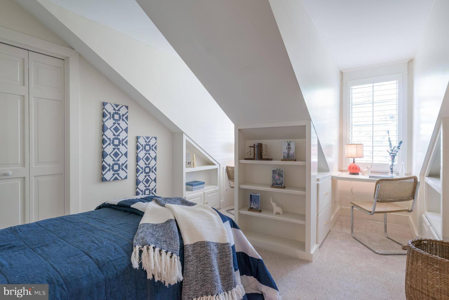 OLD TOWN - Residential