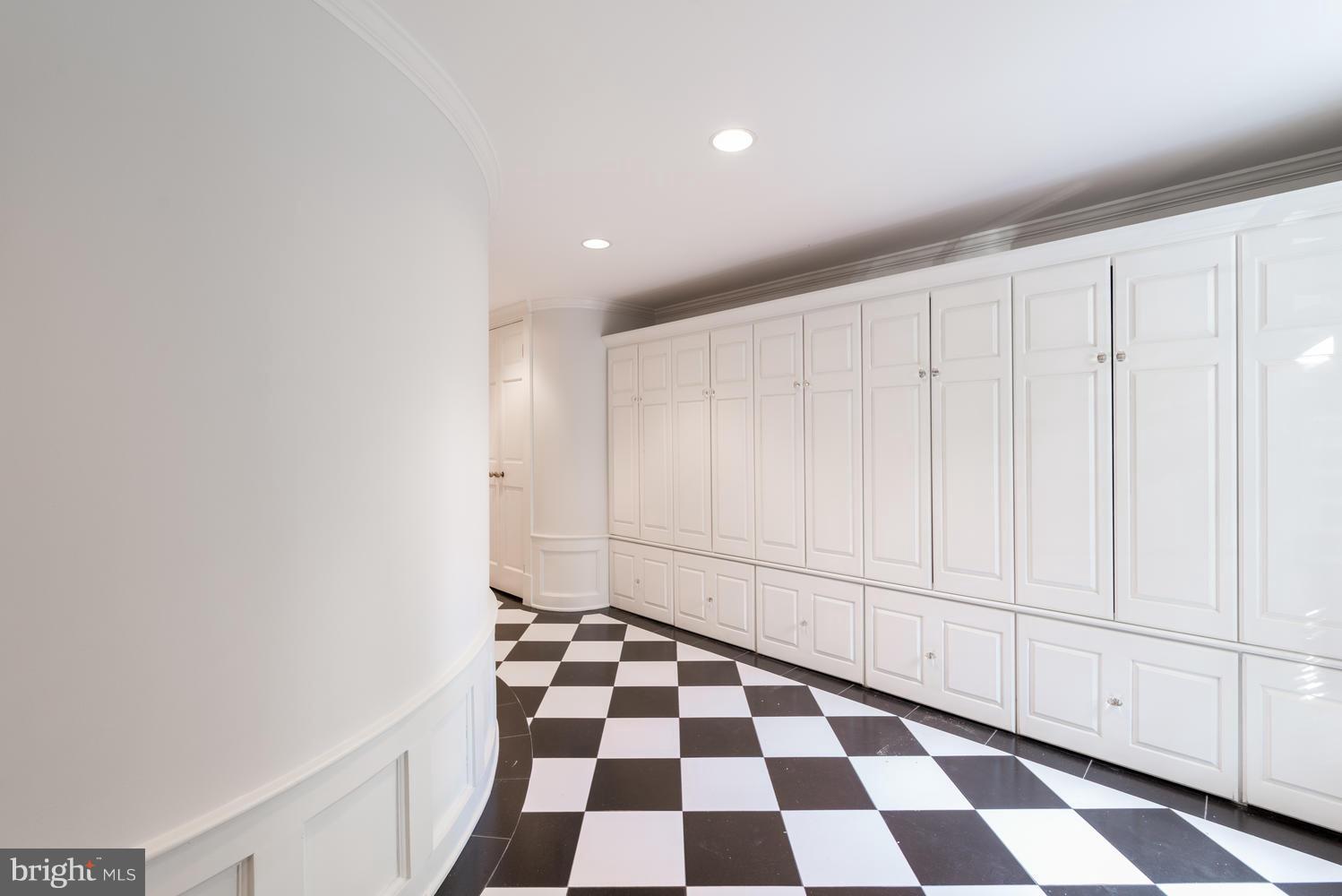 OLD TOWN - Residential