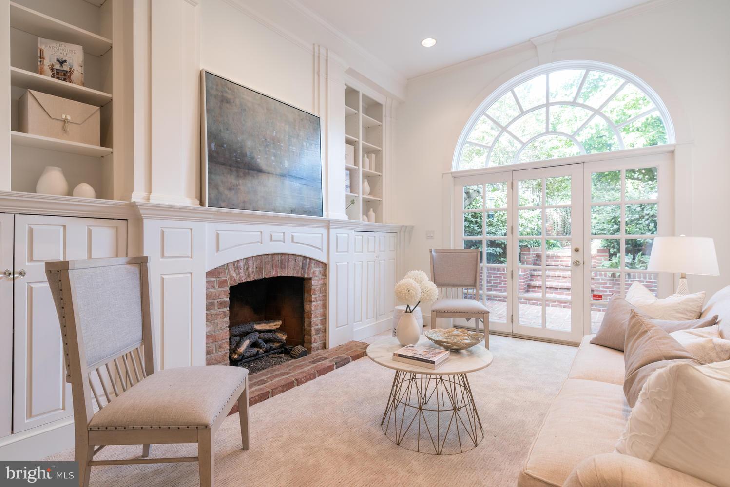 OLD TOWN - Residential