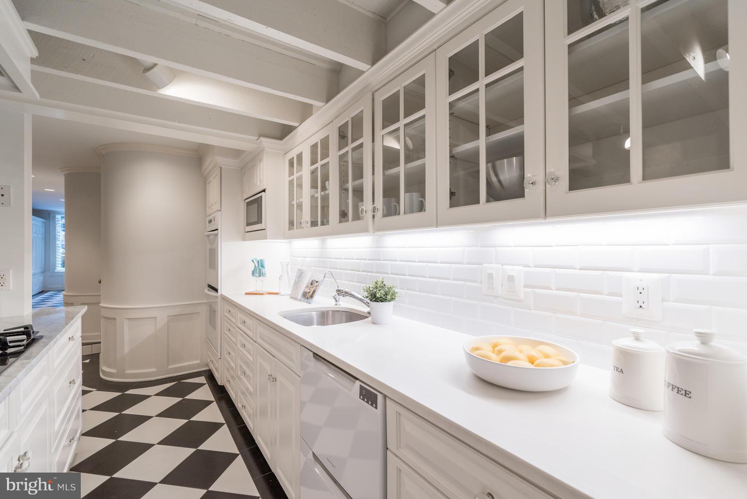 OLD TOWN - Residential