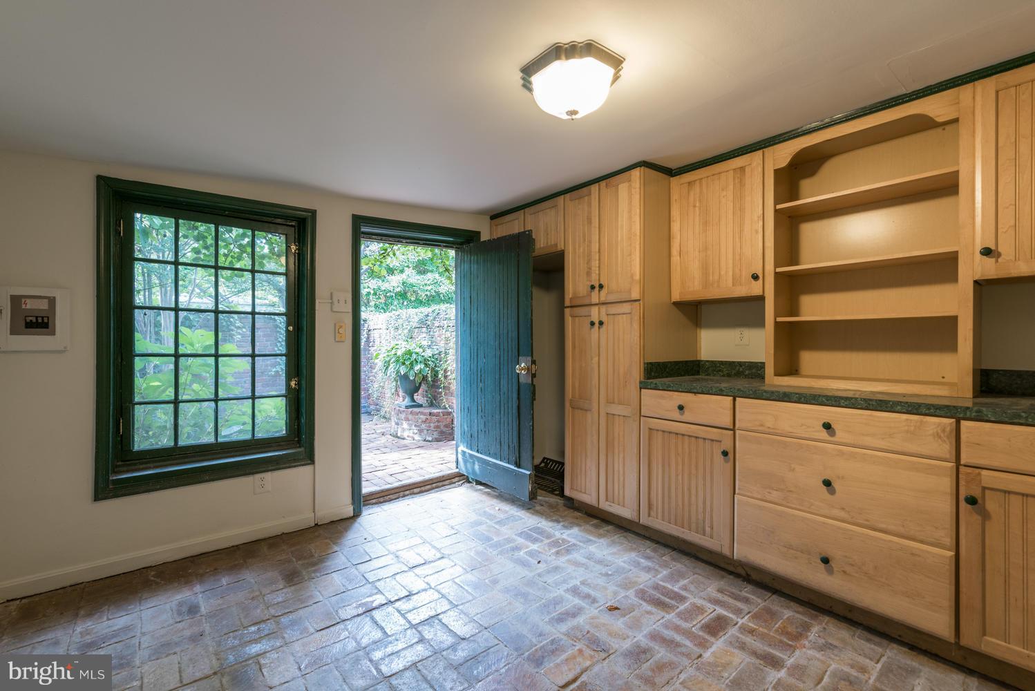 OLD TOWN - Residential